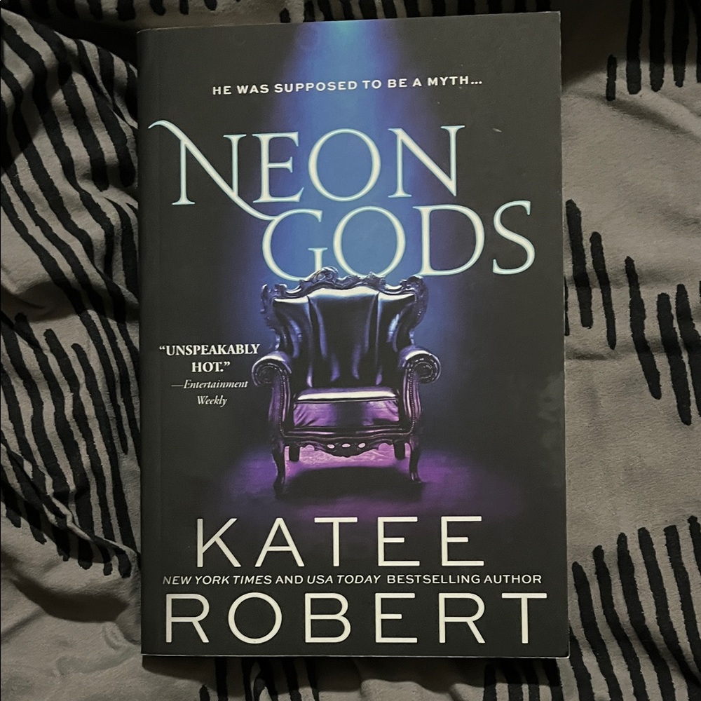 Neon Gods Katee Robert